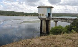 vazamento-em-adutora-deixa-18-cidades-de-al-sem-abastecimento-de-agua