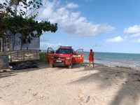 praia-de-maragogi,-al,-em-que-irmaos-se-afogaram-tem-mar-calmo,-mas-bombeiros-alertam-para-nivel-da-mare-e-‘buracos’