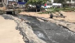 video-mostra-esgoto-sendo-lancado-em-praia-de-maragogi,-al;-concessionaria-e-multada-em-r$-500-mil