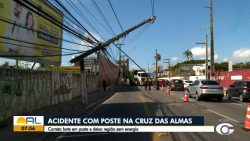 caminhao-derruba-poste-e-regiao-de-cruz-das-almas,-maceio,-fica-sem-energia-eletrica